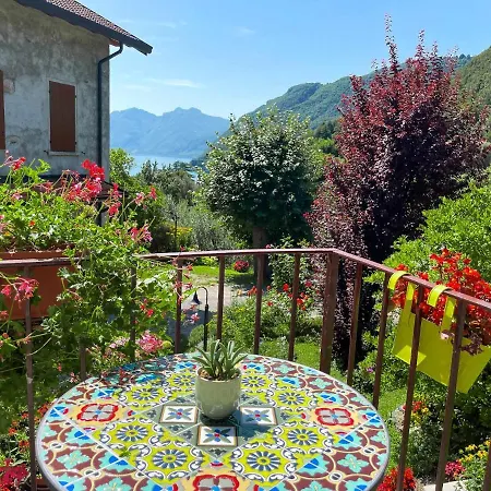 Apartamento Breva Loft Tra Gli Ulivi Ed Il Bellagio