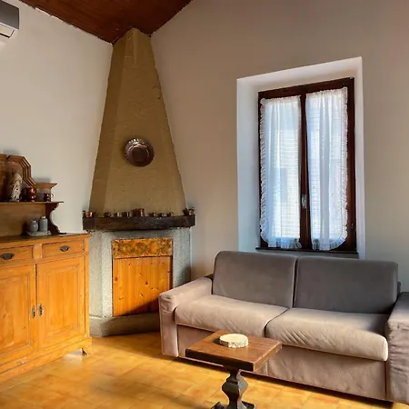 Apartment Breva Loft Tra Gli Ulivi Ed Il *